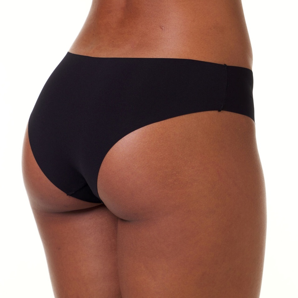 Comfy Black Seamless cheeky (Black logo) Performance